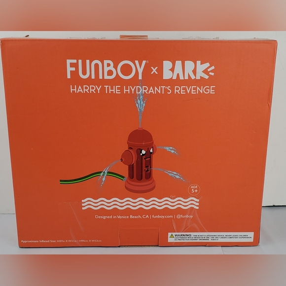 Funboy x Bark "Harry The Hydrant's Revenge" Inflatable Sprinkler 21" x 37" - NOB - Picture 3 of 9